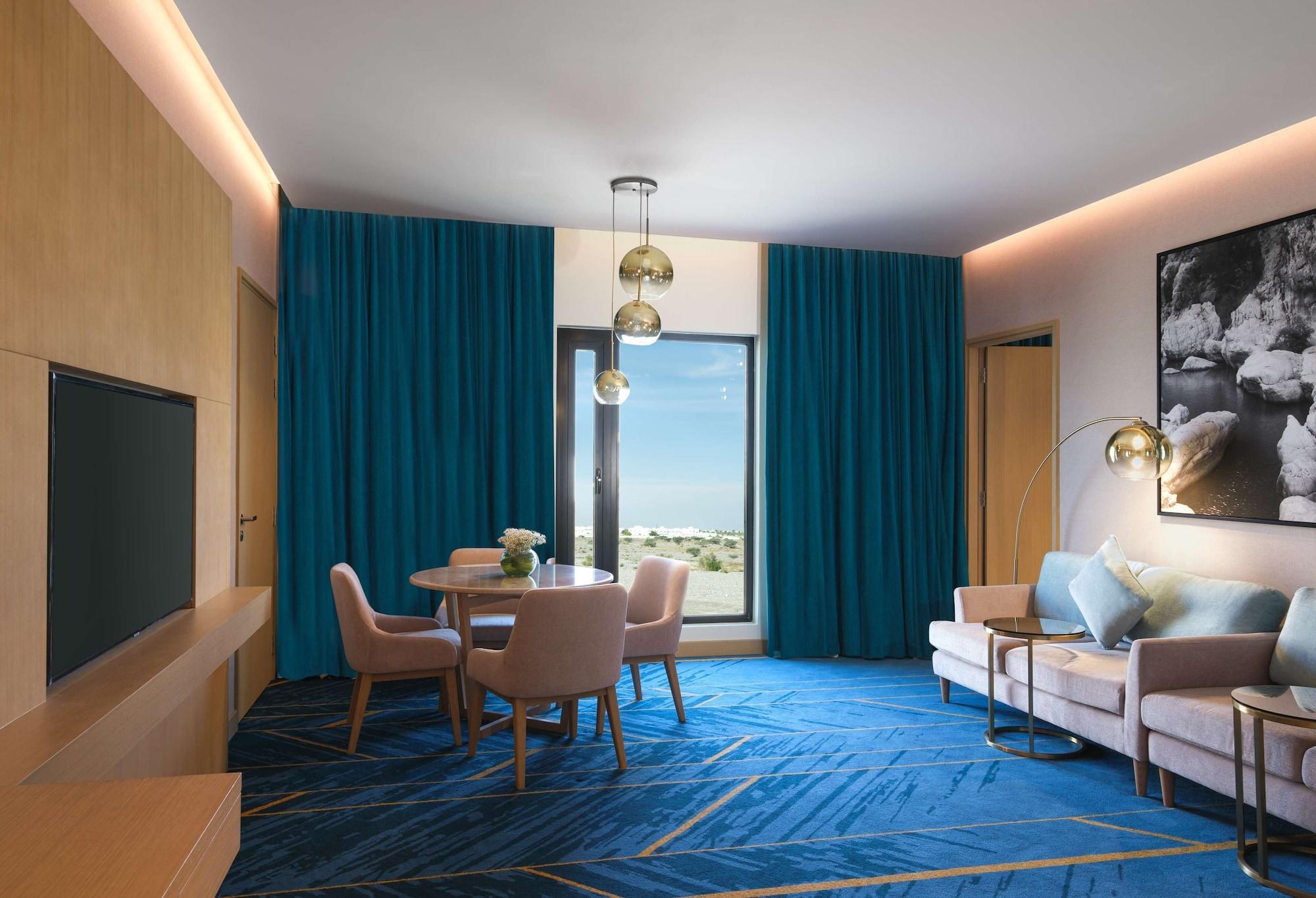 Maani Muscat Hotel & Suites Eksteriør bilde