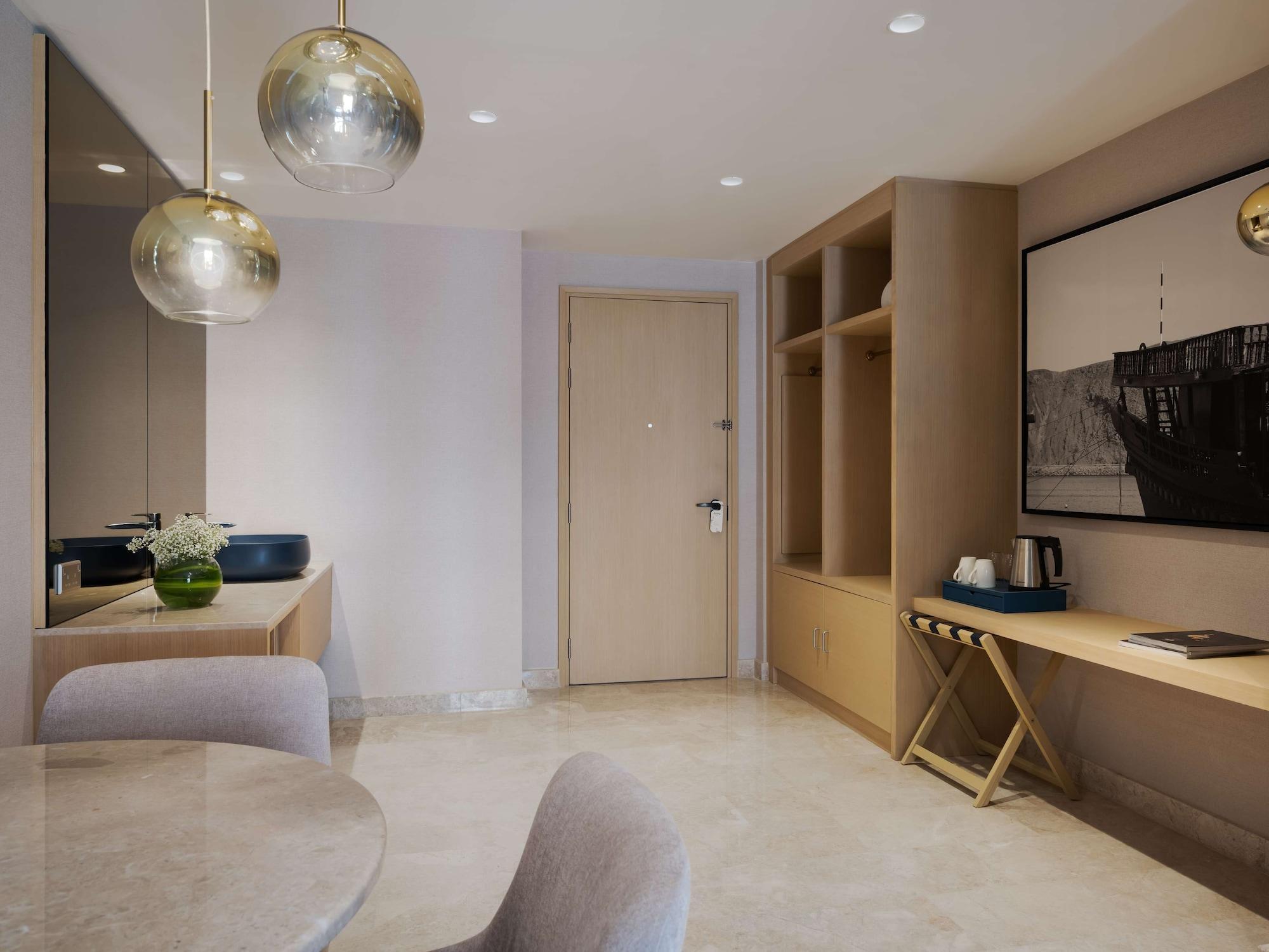 Maani Muscat Hotel & Suites Eksteriør bilde
