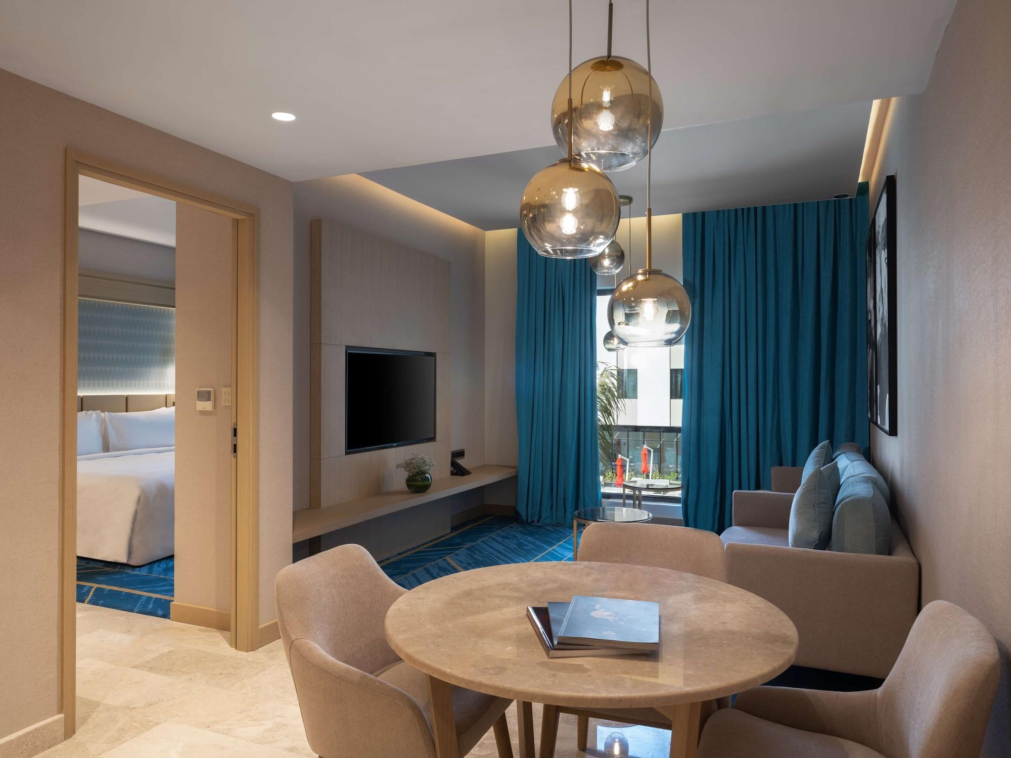 Maani Muscat Hotel & Suites Eksteriør bilde