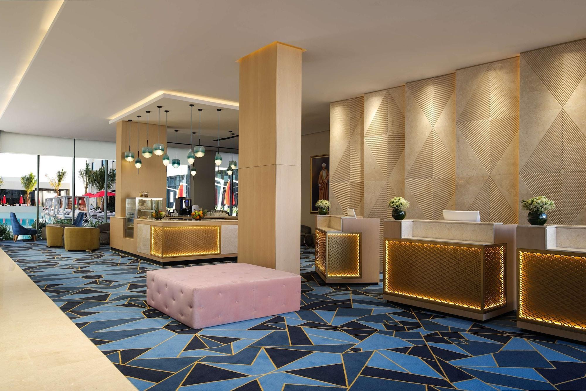 Maani Muscat Hotel & Suites Eksteriør bilde
