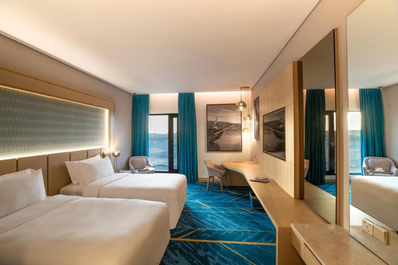 Maani Muscat Hotel & Suites Eksteriør bilde