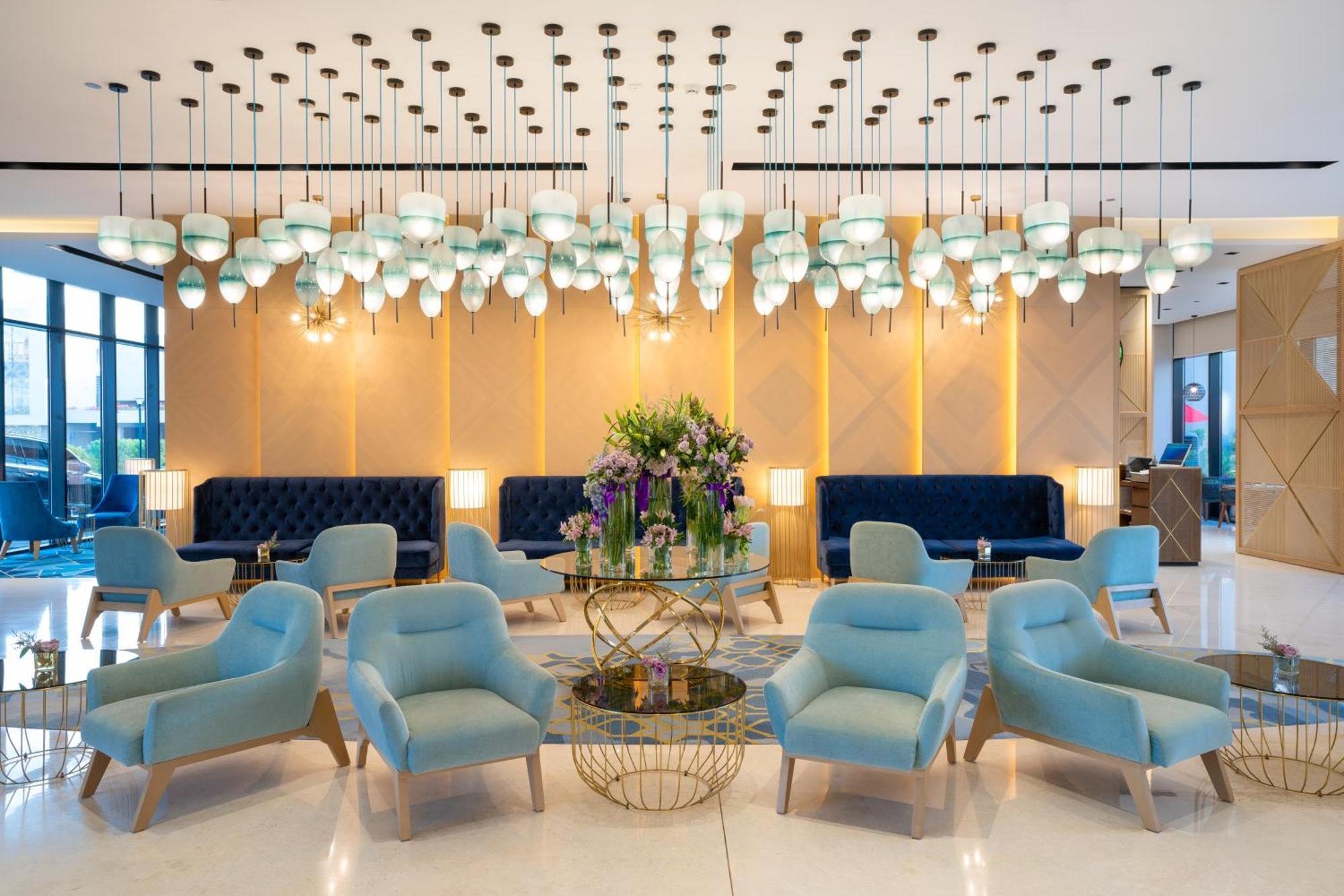 Maani Muscat Hotel & Suites Eksteriør bilde